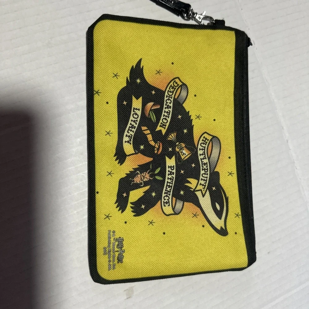Canvas Zipper Wallet MINI X-SMALL Harry Potter HUFFLEPUFF Badger PATIENCE DEDICA